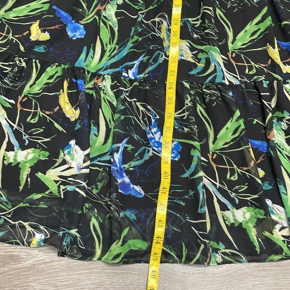 NWT Le Gali Black Floral Chiffon Flutter Bell Sleeve V-Neck Dress 12 - Picture 13 of 16